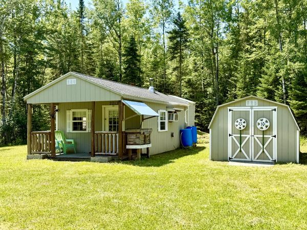 1053 Hudson Hill Road , Hudson, ME 04449