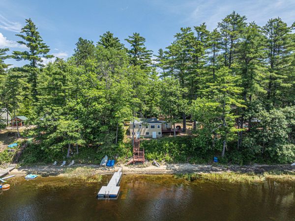 136 Hogan Pond Lane, Oxford, ME 04270