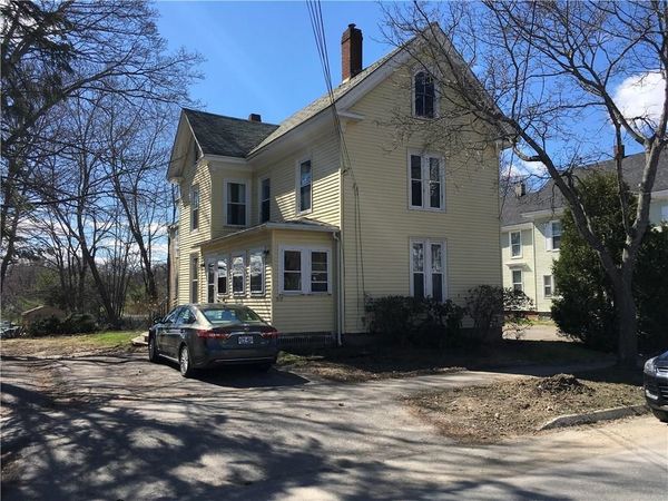 312 Essex Street , Bangor, ME 04401