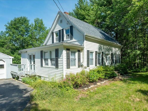332 Back River Road , Boothbay, ME 04537