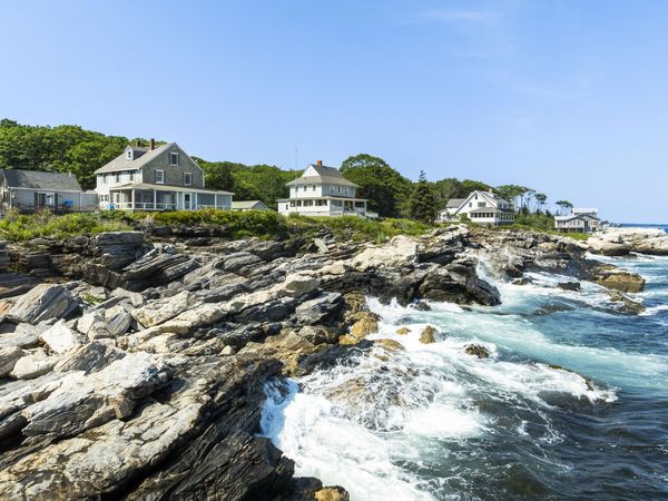 183 Maine 32 , Bristol, ME 04554