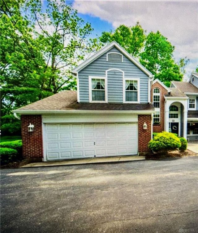 302 Elmwood Drive, Springboro, OH 45066 Main Photo