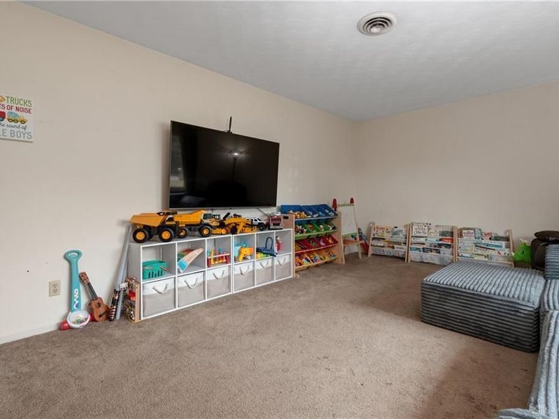 7815 Windham Road, Bethel Township, OH 45371 Photo 15