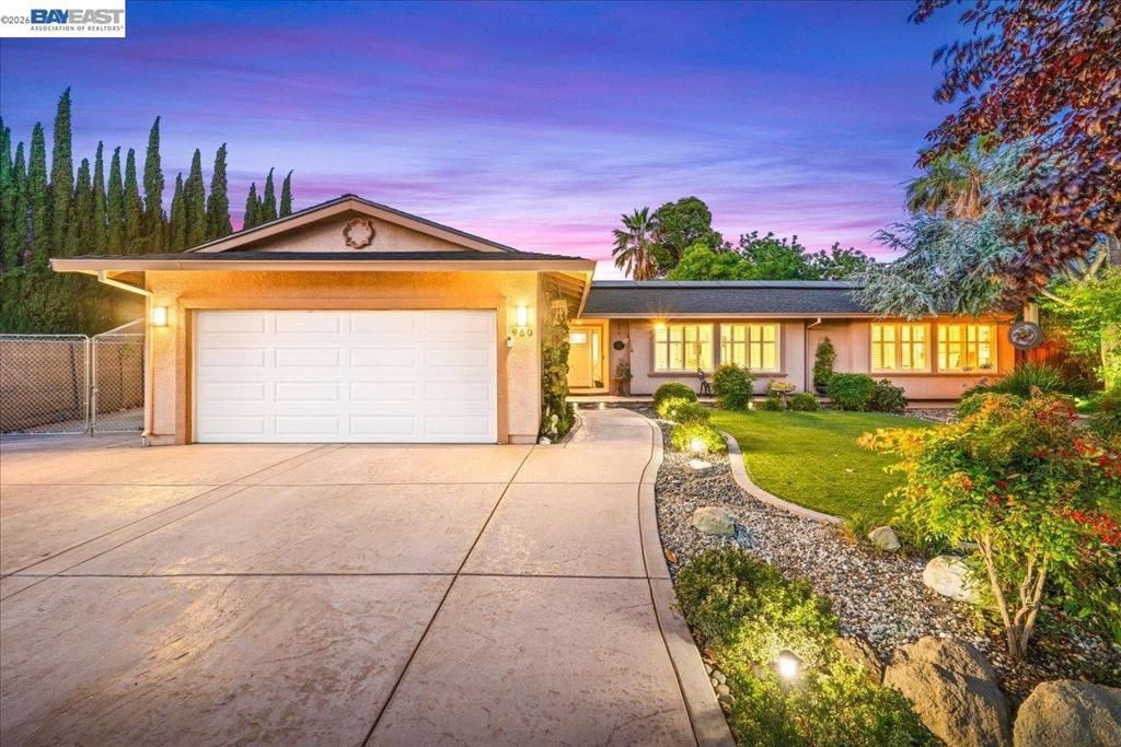960 Kern Ct, Livermore, CA 94551 Main Photo