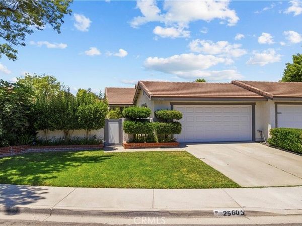 25603 Palma Alta, Valencia, CA 91355