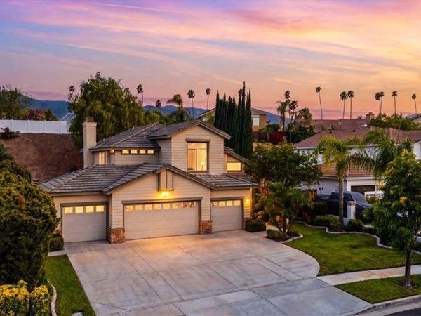 1584 Meadowlark, Corona, CA 92881