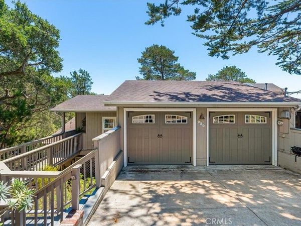 930 Suffolk Street, Cambria, CA 93428