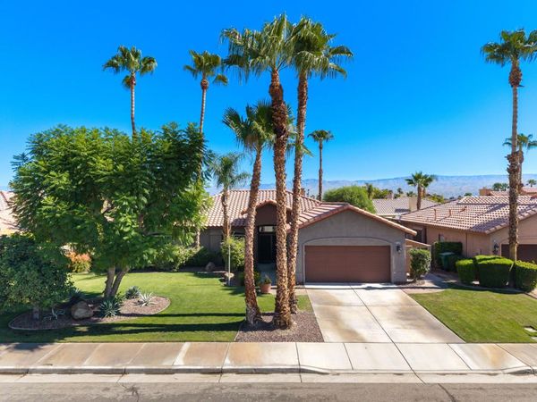 78584 Naples Drive, La Quinta, CA 92253