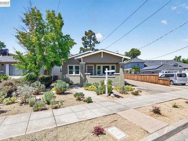 645 S Livermore Ave, Livermore, CA 94550
