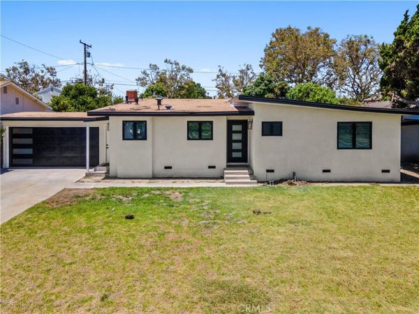 9519 La Reina, Downey, CA 90240