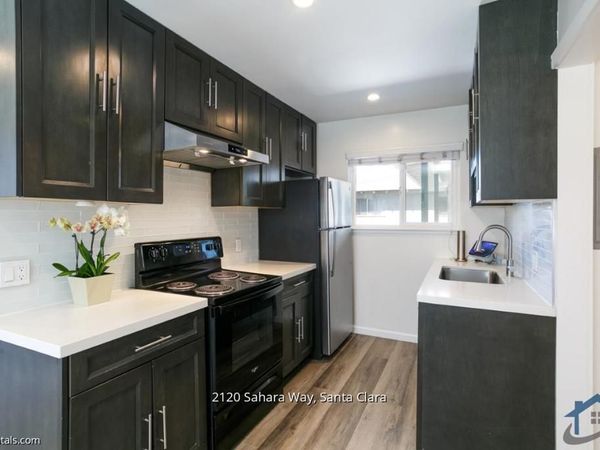 2120 Sahara Way, Unit 3, Santa Clara, CA 95050