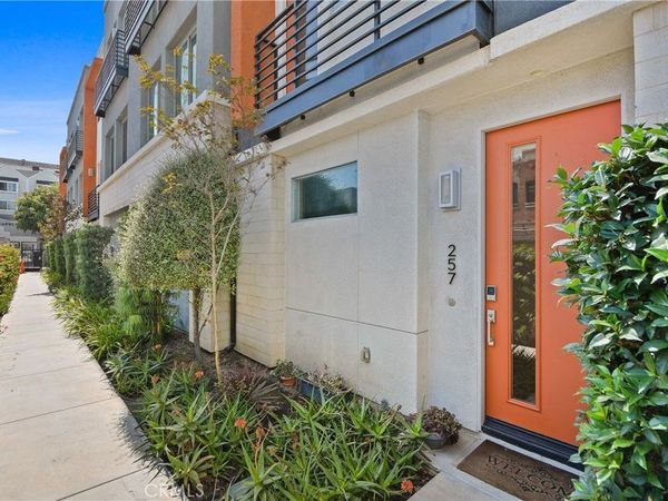 257 Elm, Long Beach, CA 90802