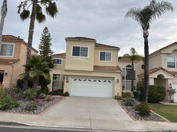 17972 Pueblo Vista Lane, San Diego, CA 92127
