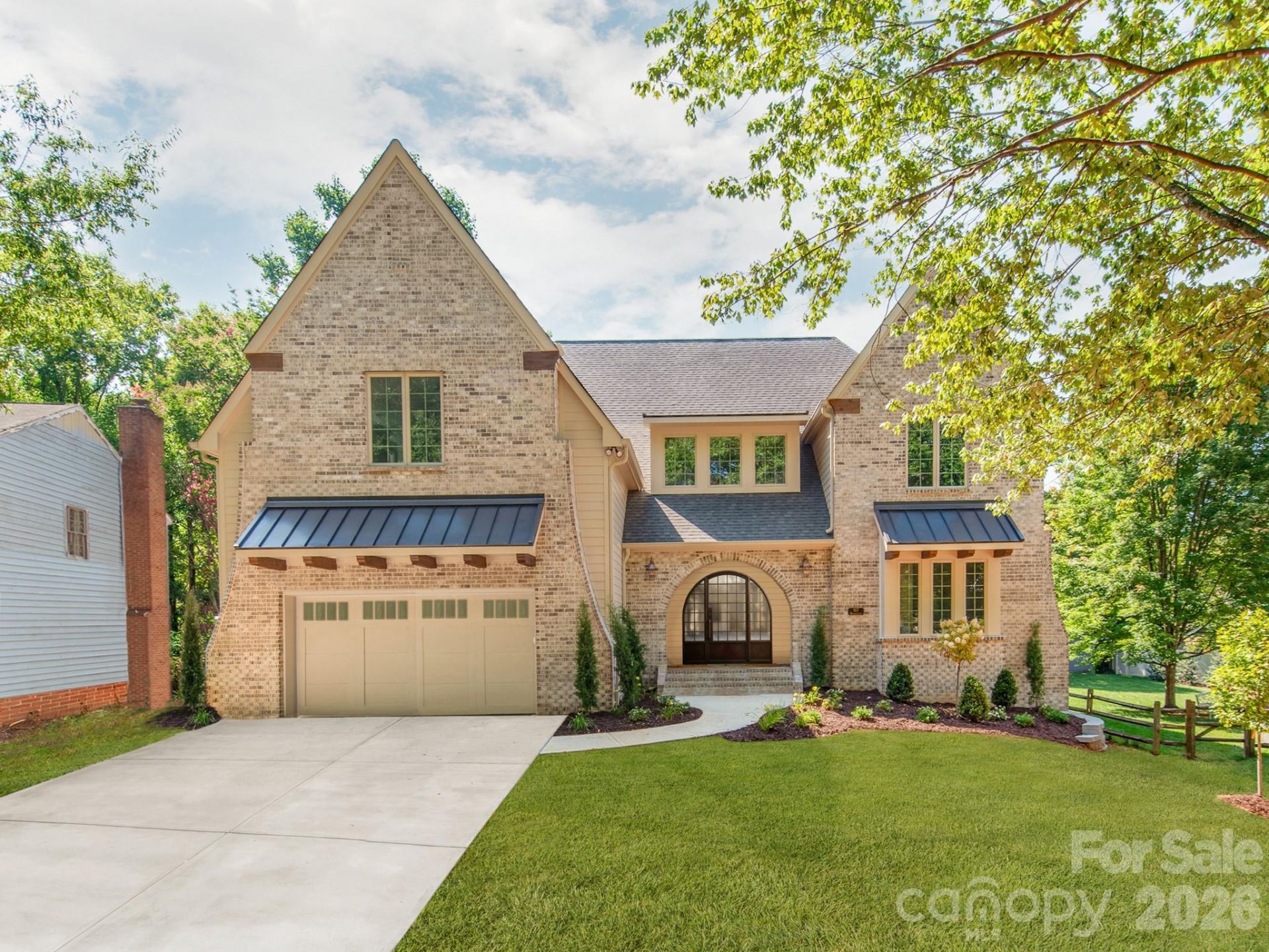 517 Heather Lane, Charlotte, NC 28209 Main Photo
