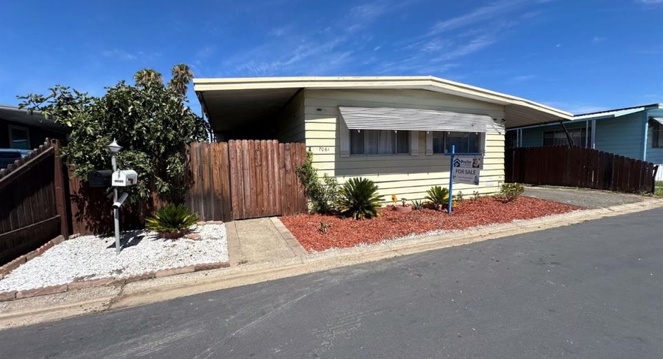 7061 Tranquility Dr, Sacramento, CA 95828 Photo