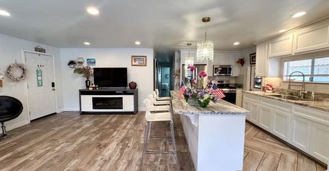 7061 Tranquility Dr, Sacramento, CA 95828 Photo