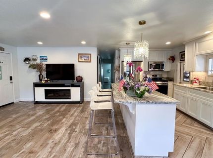 7061 Tranquility Dr, Sacramento, CA 95828 Photo