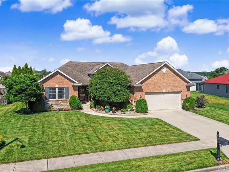932 Shaftsbury Road, Troy, OH 45373 Photo 1