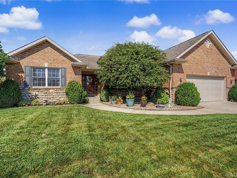 932 Shaftsbury Road, Troy, OH 45373 Photo 12