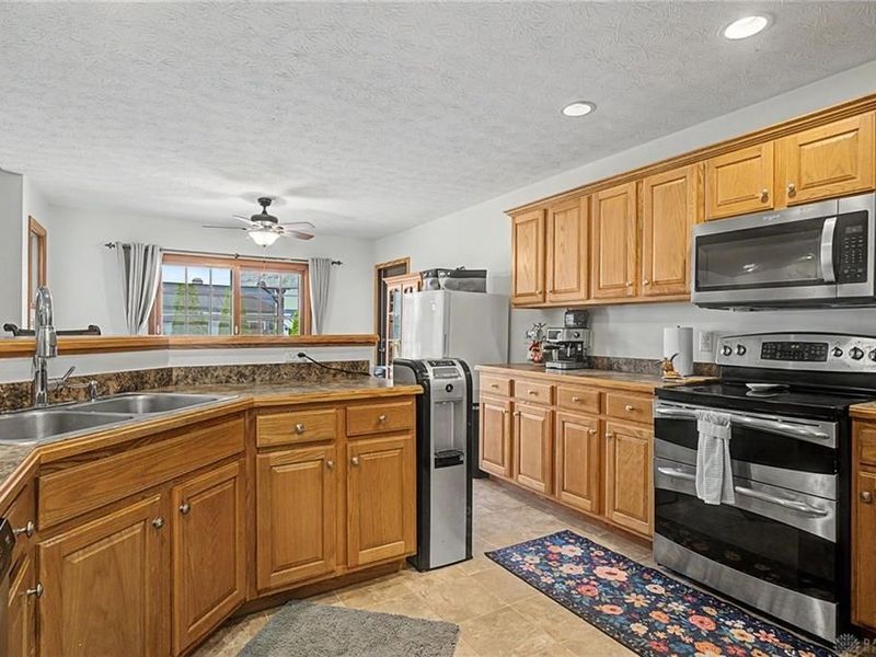 932 Shaftsbury Road, Troy, OH 45373 Photo 25
