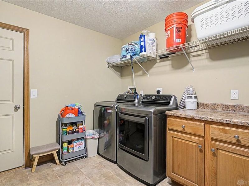 932 Shaftsbury Road, Troy, OH 45373 Photo 29