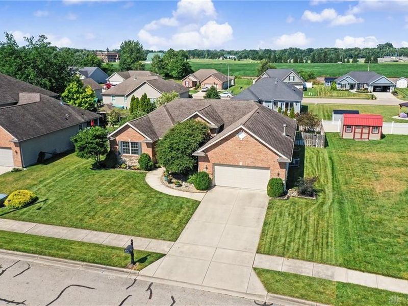 932 Shaftsbury Road, Troy, OH 45373 Photo 3