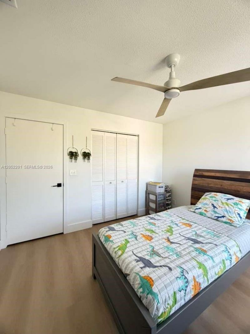1920 NW 182nd Ter , Pembroke Pines, FL 33029 Photo