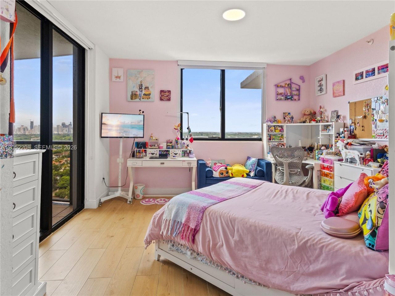 2301 SW 27th Ave, Unit 1501, Miami, FL 33145 Photo