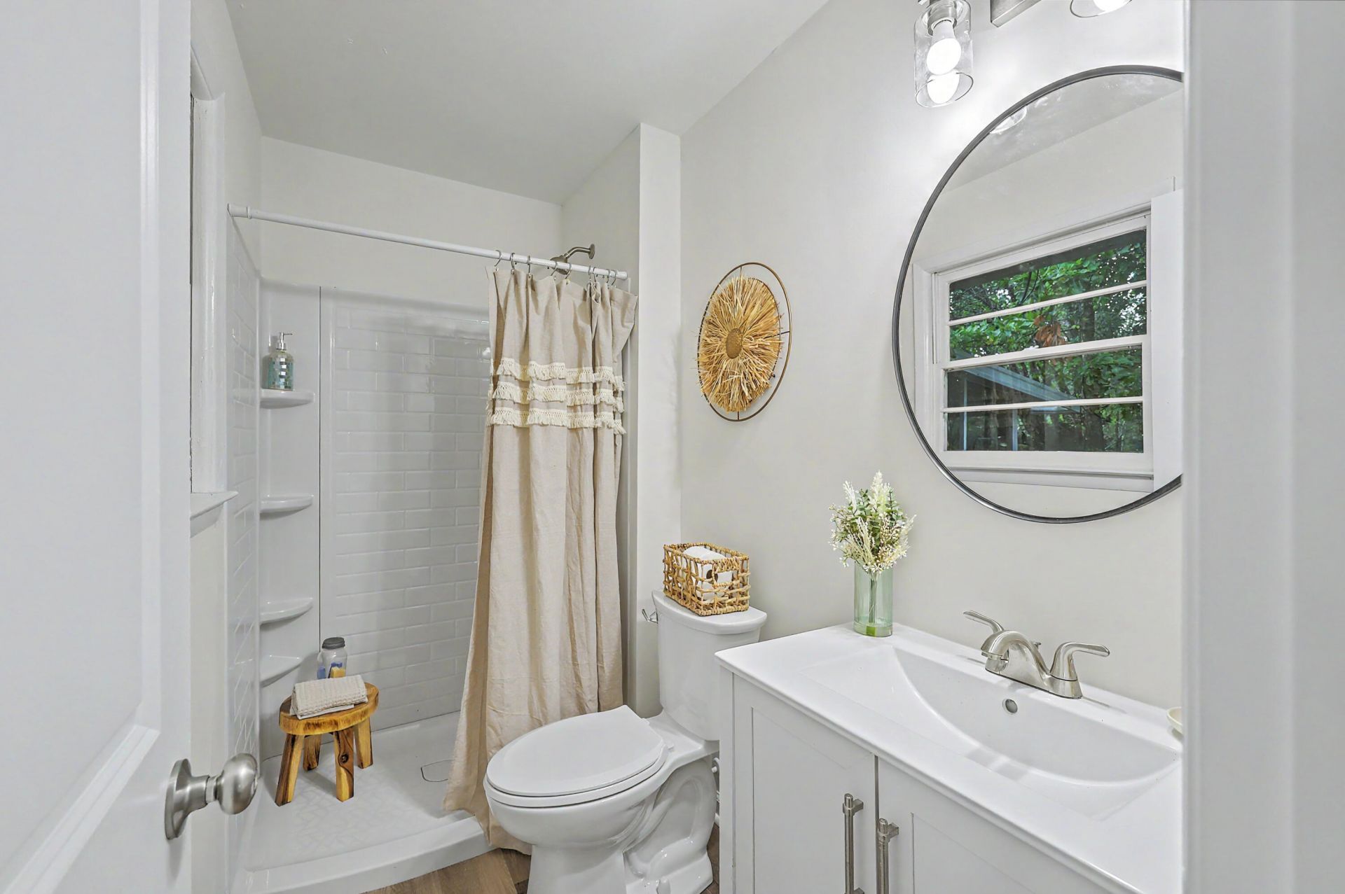 1234 Woodside Drive Photo 24