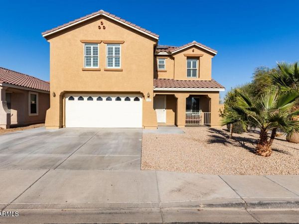 990 E DORIS Street, Avondale, AZ 85323