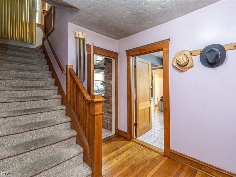 1017 East Boulevard, Cleveland, OH 44108 Photo 13