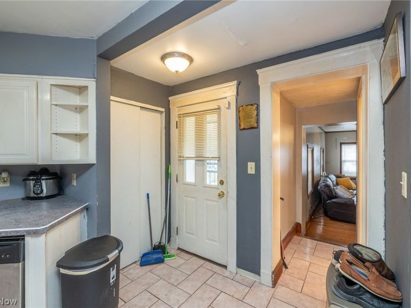 1017 East Boulevard, Cleveland, OH 44108 Photo 16