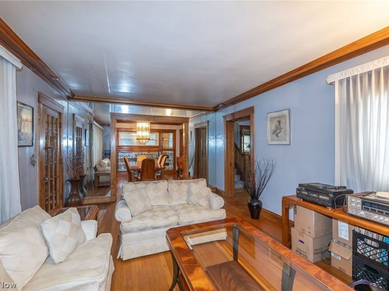 1017 East Boulevard, Cleveland, OH 44108 Photo 4