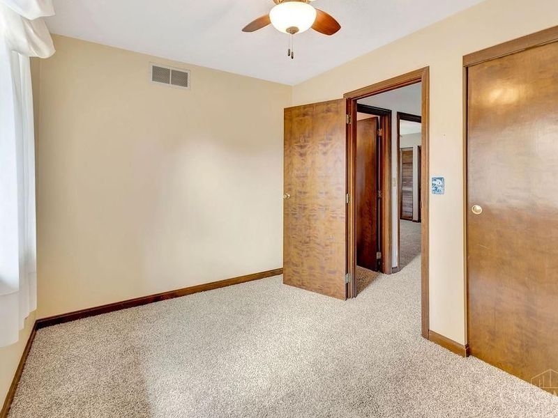 121 Farmington Drive, Hamilton, OH 45013 Photo 14