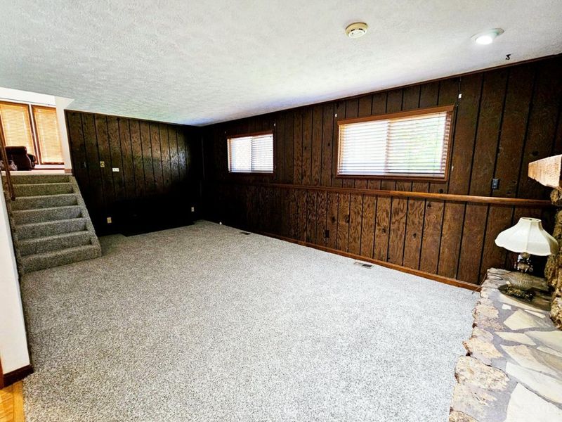 121 Farmington Drive, Hamilton, OH 45013 Photo 18
