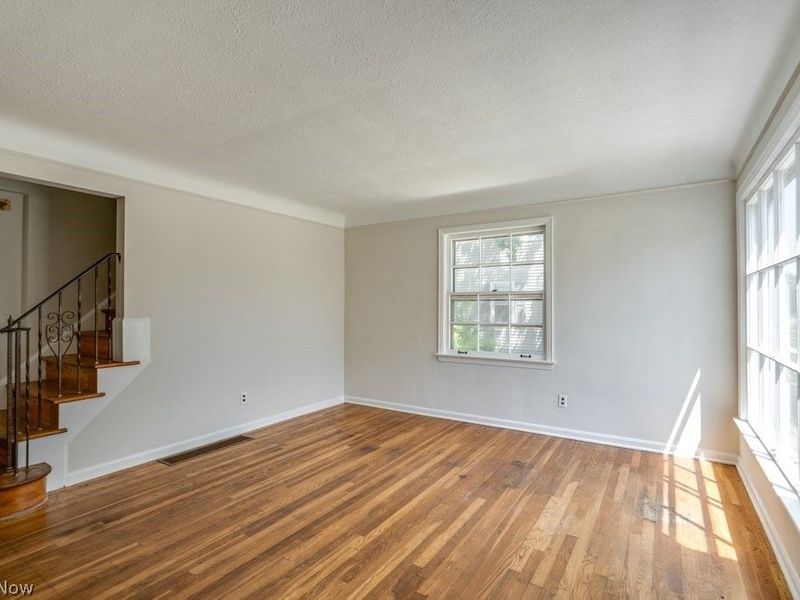 344 E 250th Street, Euclid, OH 44132 Photo 12