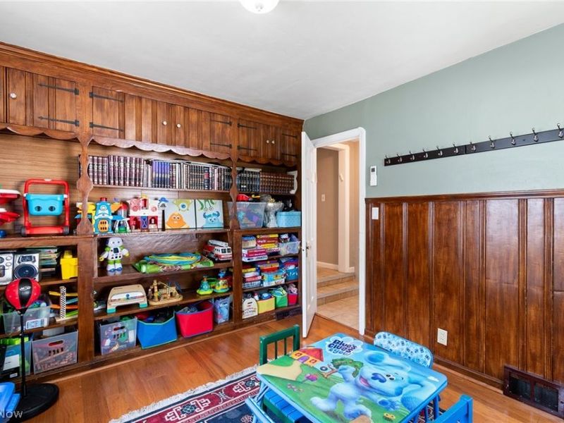 4493 Groveland Road, University Heights, OH 44118 Photo 15