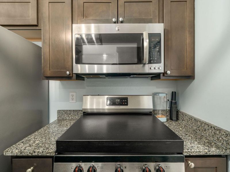 4043 Parkcove Drive, Unit 19A, Columbus, OH 43230 Photo 10
