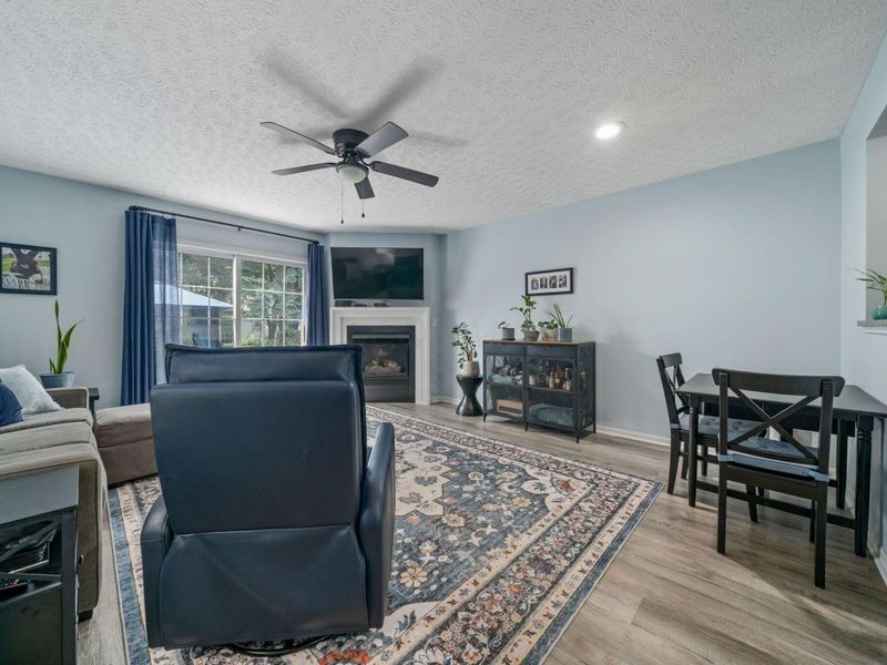 4043 Parkcove Drive, Unit 19A, Columbus, OH 43230 Photo 13