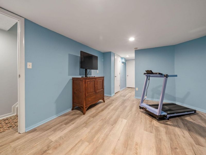 4043 Parkcove Drive, Unit 19A, Columbus, OH 43230 Photo 33