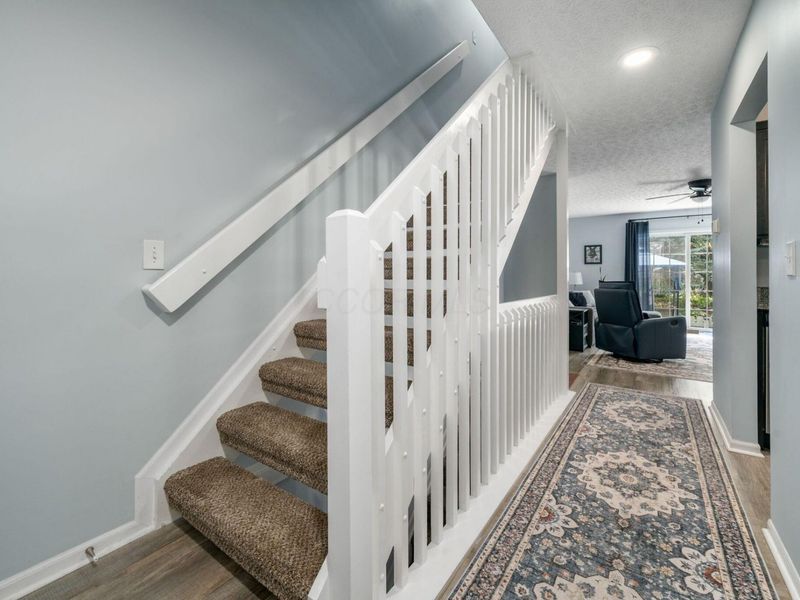 4043 Parkcove Drive, Unit 19A, Columbus, OH 43230 Photo 4