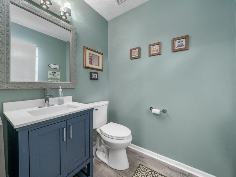 4043 Parkcove Drive, Unit 19A, Columbus, OH 43230 Photo 5
