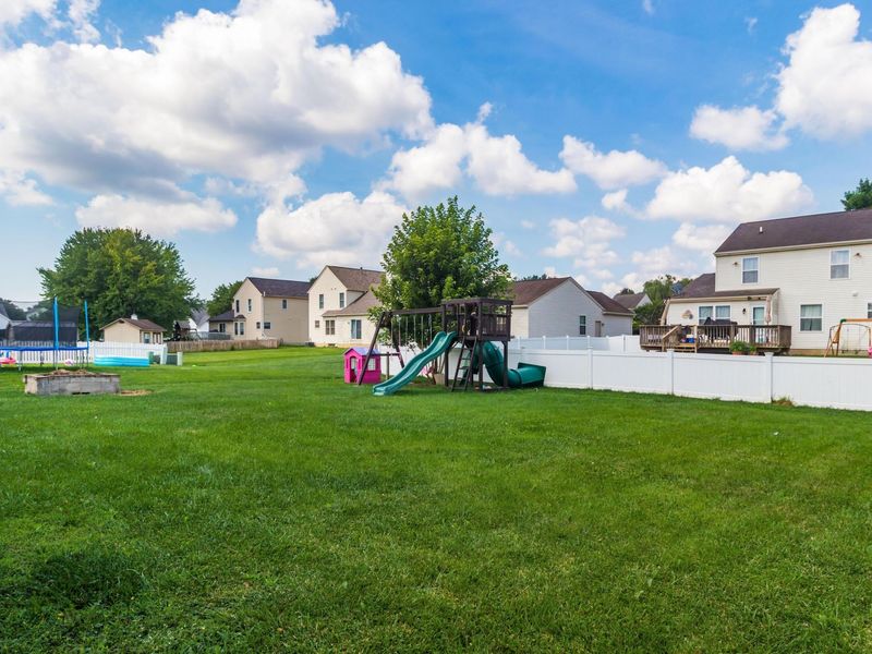 1537 Mallard Circle E, Newark, OH 43055 Photo 34