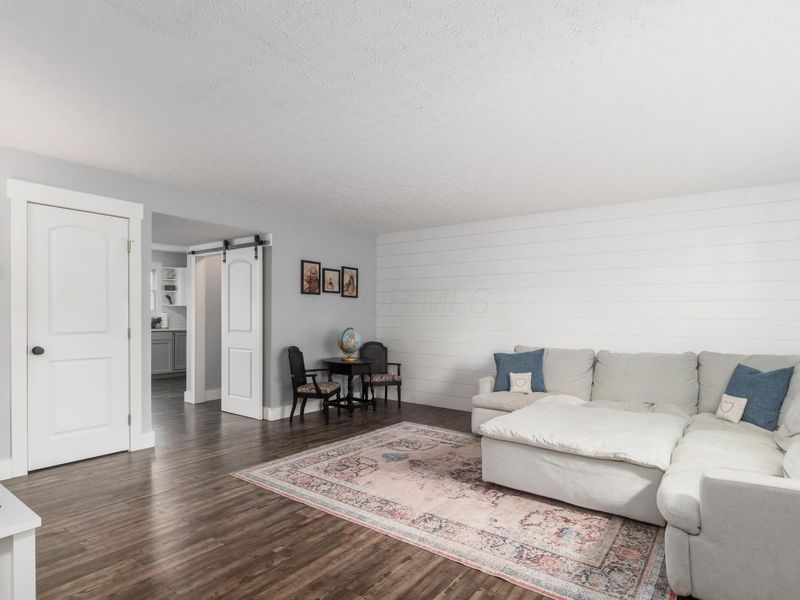 1537 Mallard Circle E, Newark, OH 43055 Photo 8