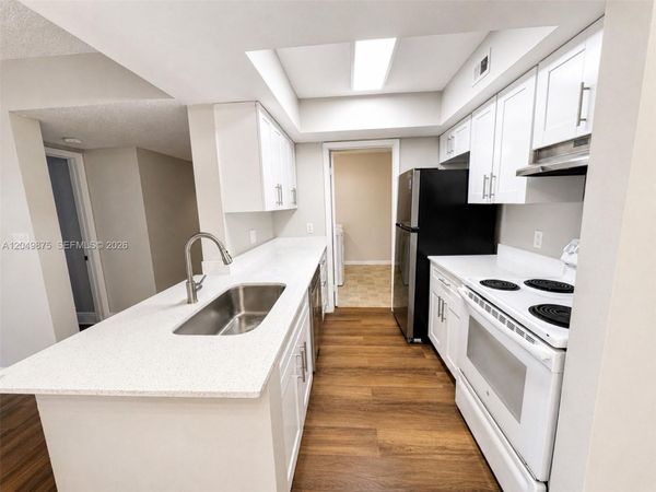 5612 Rock Island Rd , Unit 144, Tamarac, FL 33319