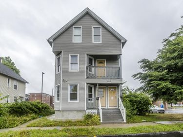 10 Monroe St, Springfield, MA 01109
