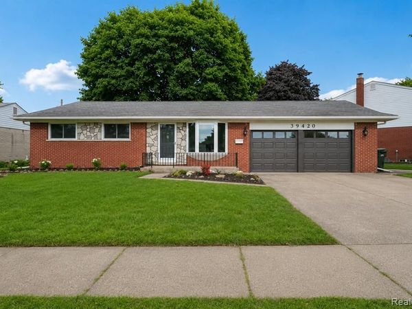 39420 Millington Drive, Sterling Heights, MI 48313