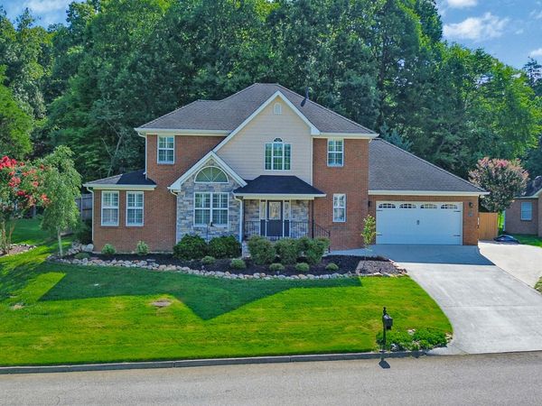 2000 Cascade Falls Lane, Knoxville, TN 37931