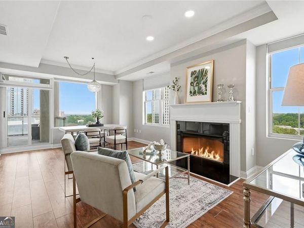 2881 Peachtree Road NE, Unit 1105, Atlanta, GA 30305