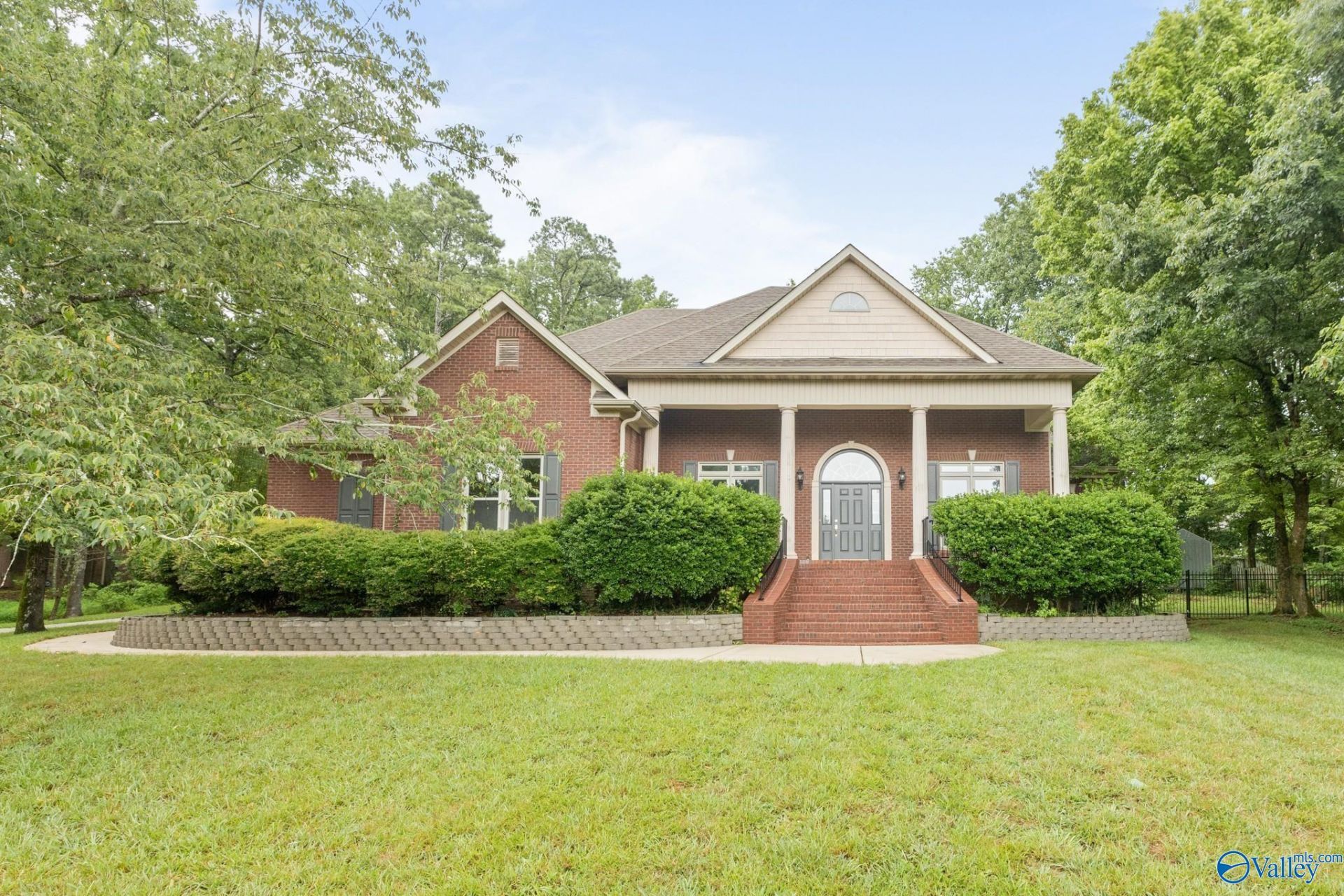14077 Monte Vedra Road, Huntsville, AL 35803 Main Photo